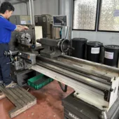 Colchester horizontal lathe machine