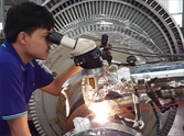 Close-up of Pulse Laser Welding on a turbine blade tip